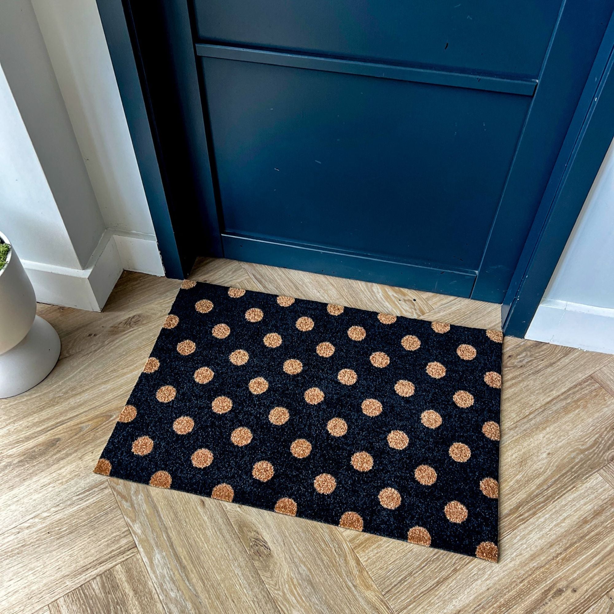 Black Spotty Doormat - 50x75cm