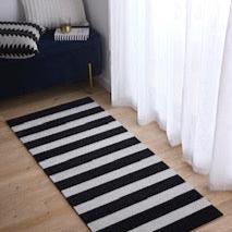 Runner | Stripe in Black & Vanilla
